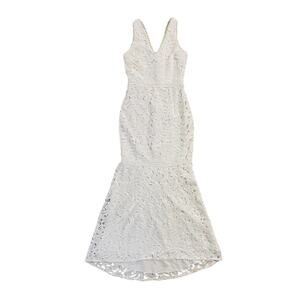 NEW Minuet Size M Ivory White Lined Lace Wedding Dress Gown Maxi Trumpet Mermaid